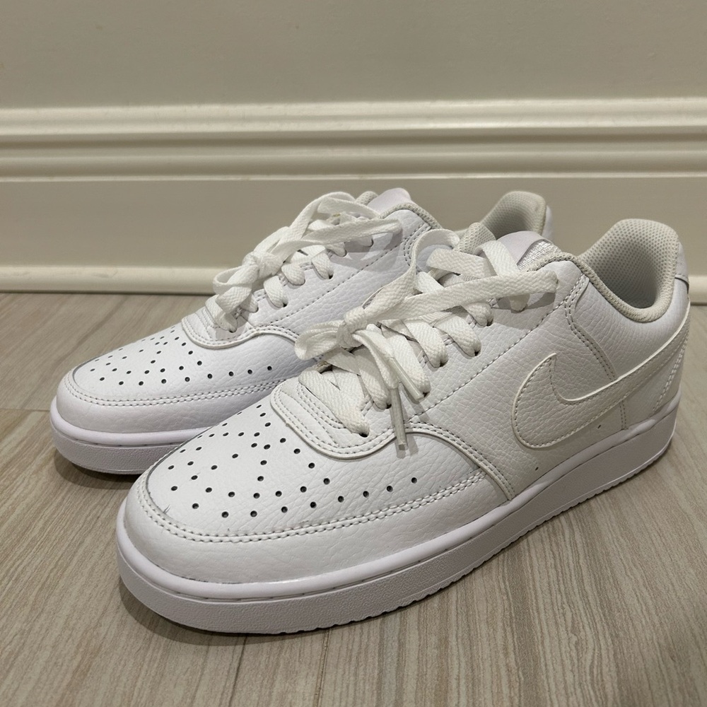 Brand new Nike Women’s Court Vision Low White Sneakers